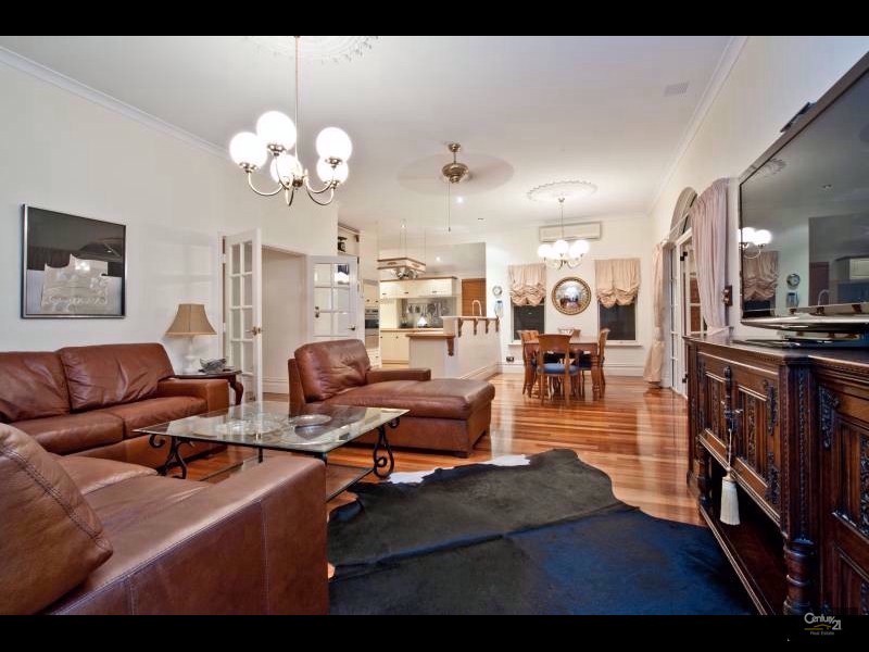 27 Tees Court, Mindarie WA 6030