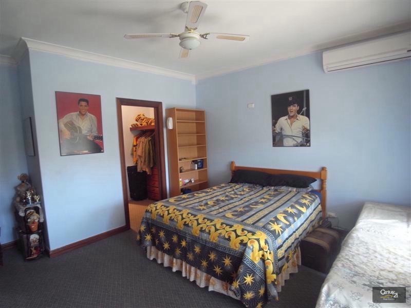 33 Gray Road, Bindoon WA 6502