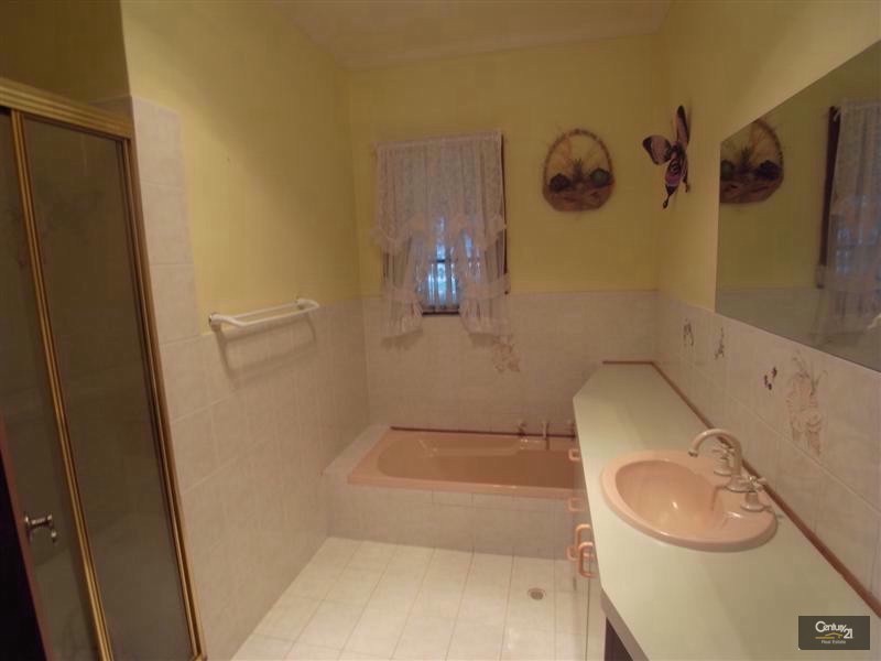 33 Gray Road, Bindoon WA 6502