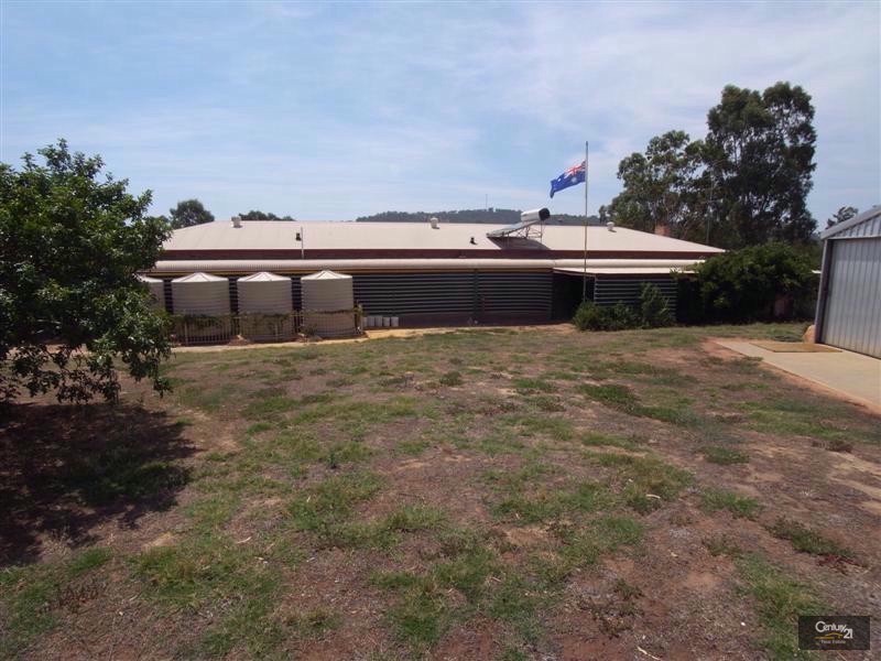 33 Gray Road, Bindoon WA 6502