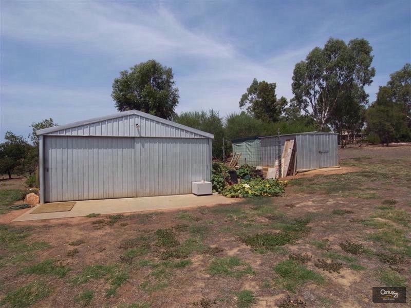 33 Gray Road, Bindoon WA 6502