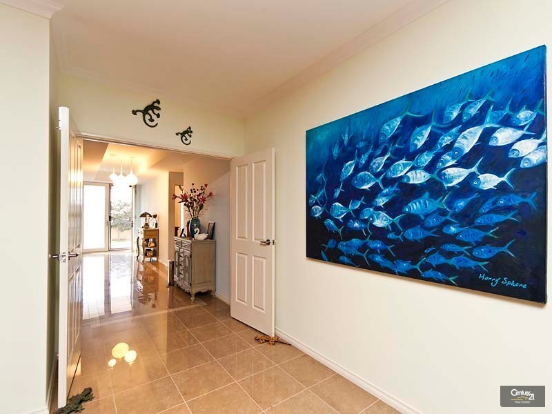 9 Parkbeach Street, Yanchep WA 6035