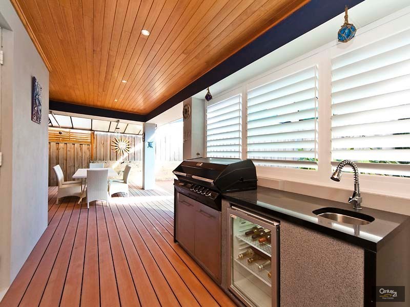 9 Parkbeach Street, Yanchep WA 6035