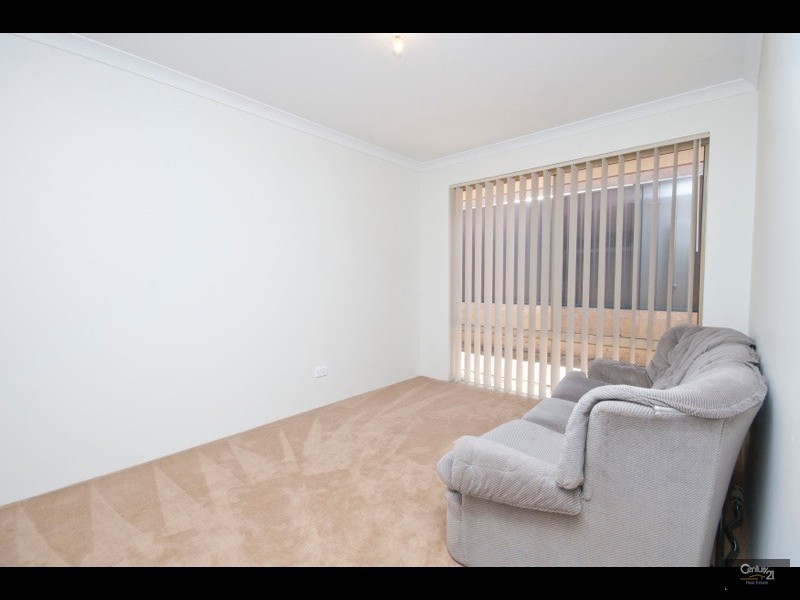 17  Cottonwood Drive, Baldivis WA 6171