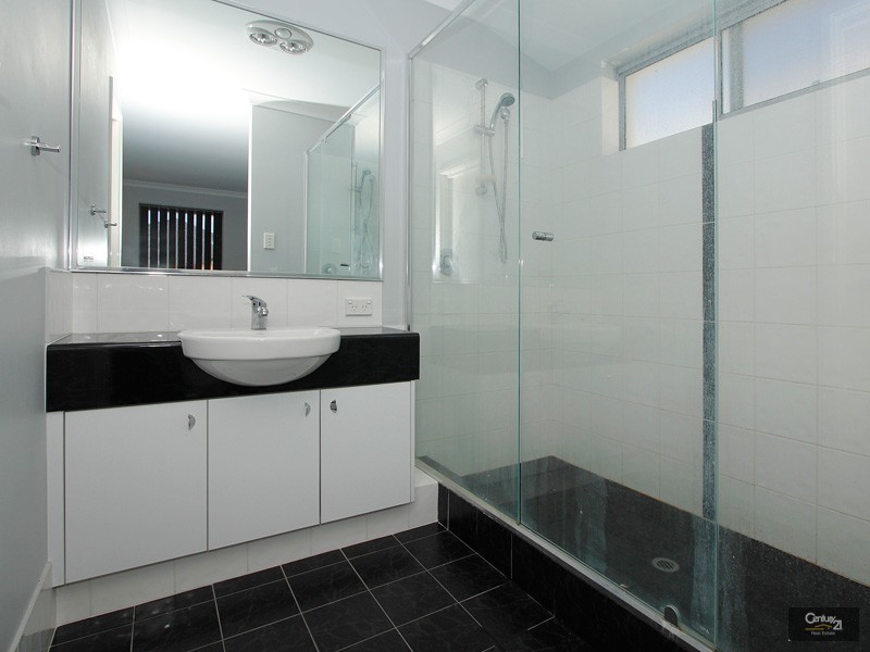 3 Scamills Road, Pearsall WA 6065