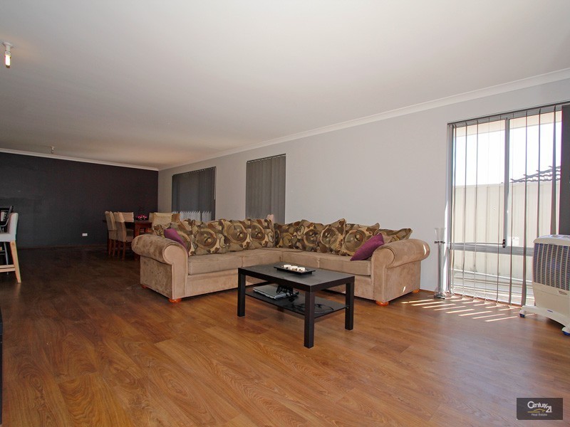 3 Scamills Road, Pearsall WA 6065