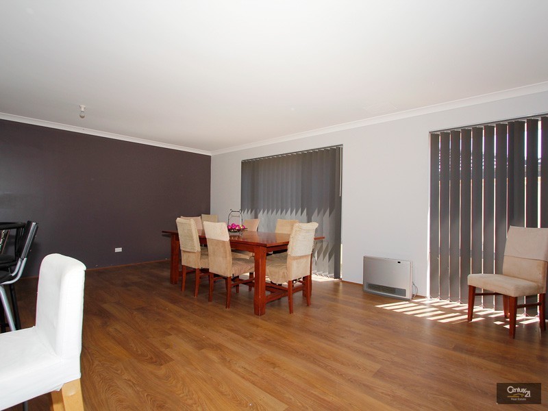 3 Scamills Road, Pearsall WA 6065