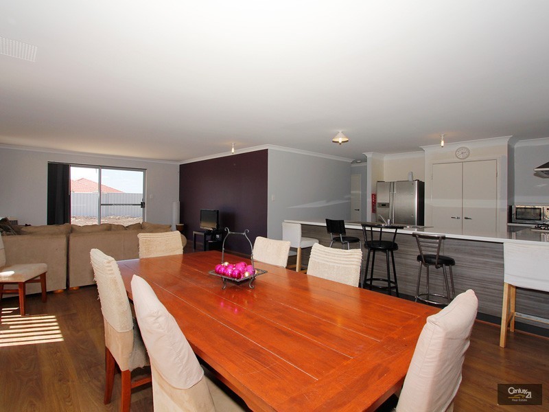 3 Scamills Road, Pearsall WA 6065