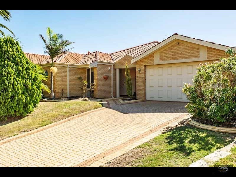 17 Tees Court, Mindarie WA 6030