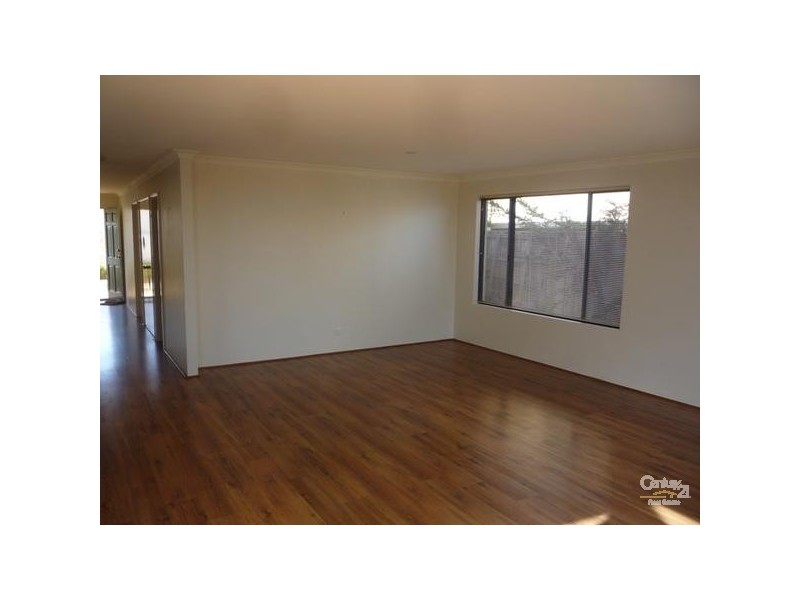 37 Gateshead Loop, Mindarie WA 6030