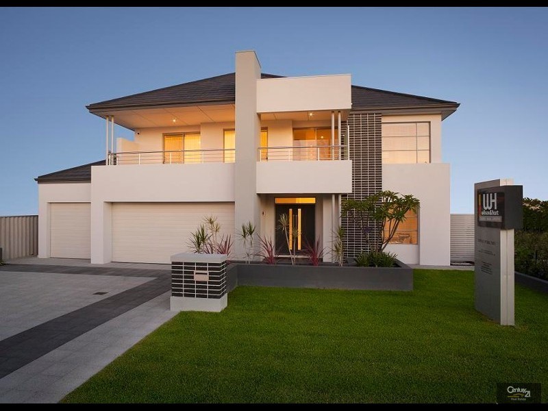 19  Romano Crescent, Iluka WA 6028