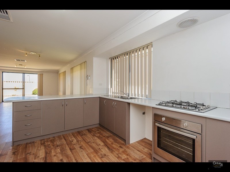 99 Ridgewood Blvd, Ridgewood WA 6030