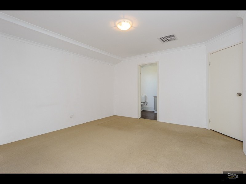 99 Ridgewood Blvd, Ridgewood WA 6030