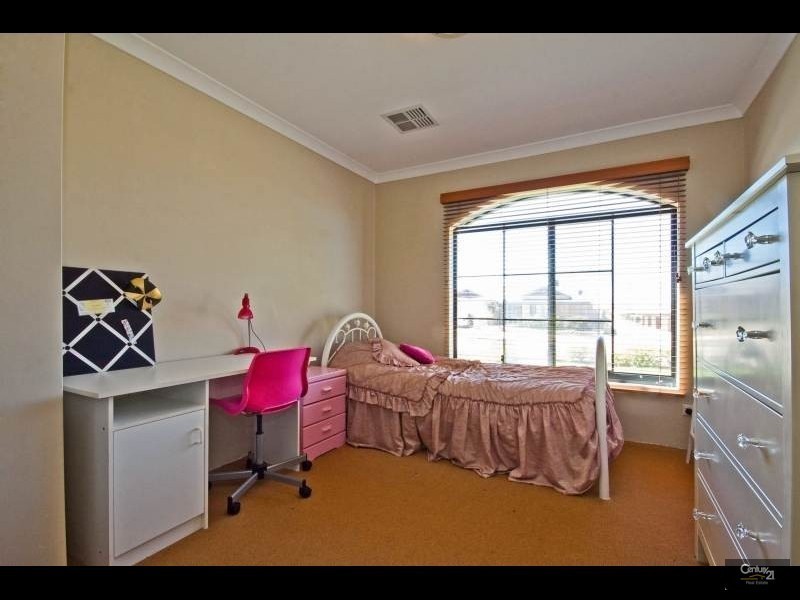 37 Camborne Parkway, Butler WA 6036