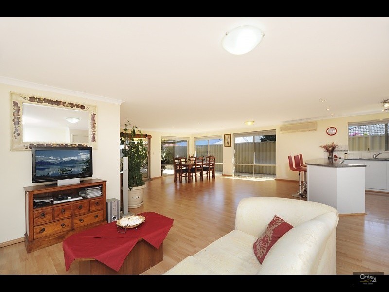 26 Coniston Parkway, Butler WA 6036