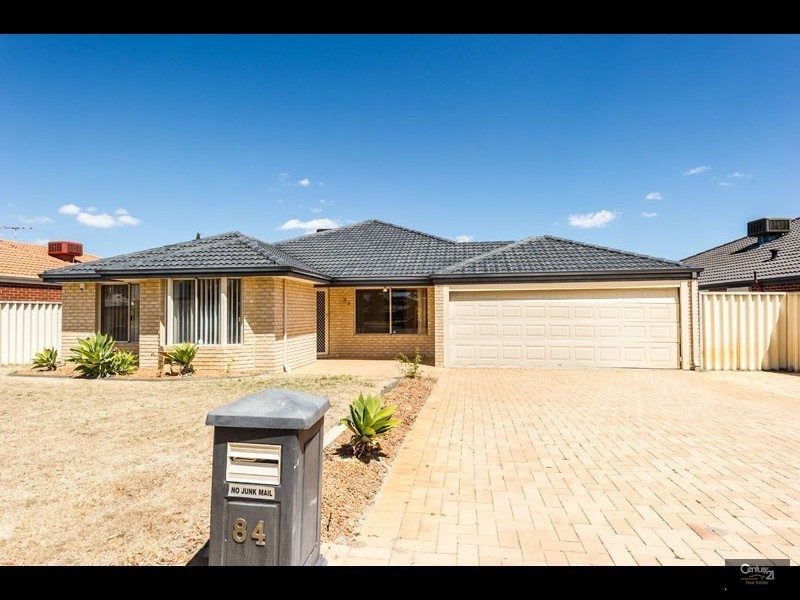 84 Houghton Drive, Carramar WA 6031