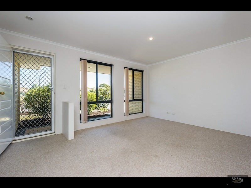 86 Seagrove Circuit, Merriwa WA 6030