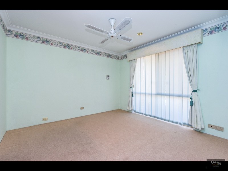 10 Herreshoff Ramble, Ocean Reef WA 6027