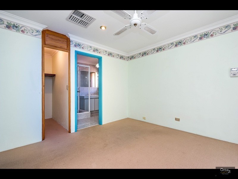 10 Herreshoff Ramble, Ocean Reef WA 6027