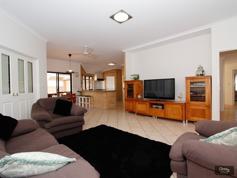8 Tunis Grove,, Quinns Rocks WA 6030