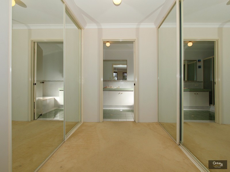 11 De Crillion Way, Currambine WA 6028