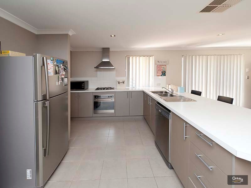 163 Liberty Drive, Clarkson WA 6030