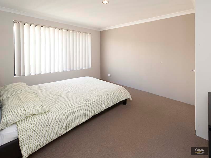 163 Liberty Drive, Clarkson WA 6030