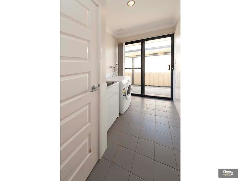 163 Liberty Drive, Clarkson WA 6030