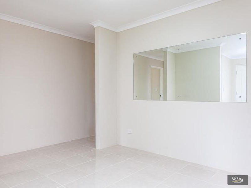 26 Kinglassie Circle, Kinross WA 6028