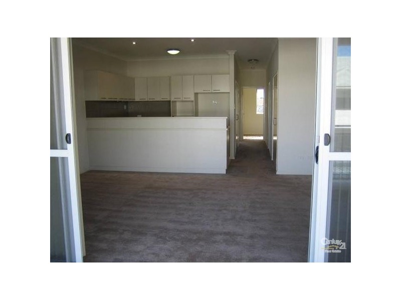 13/291 OCEAN KEYS BOULEVARD, Clarkson WA 6030