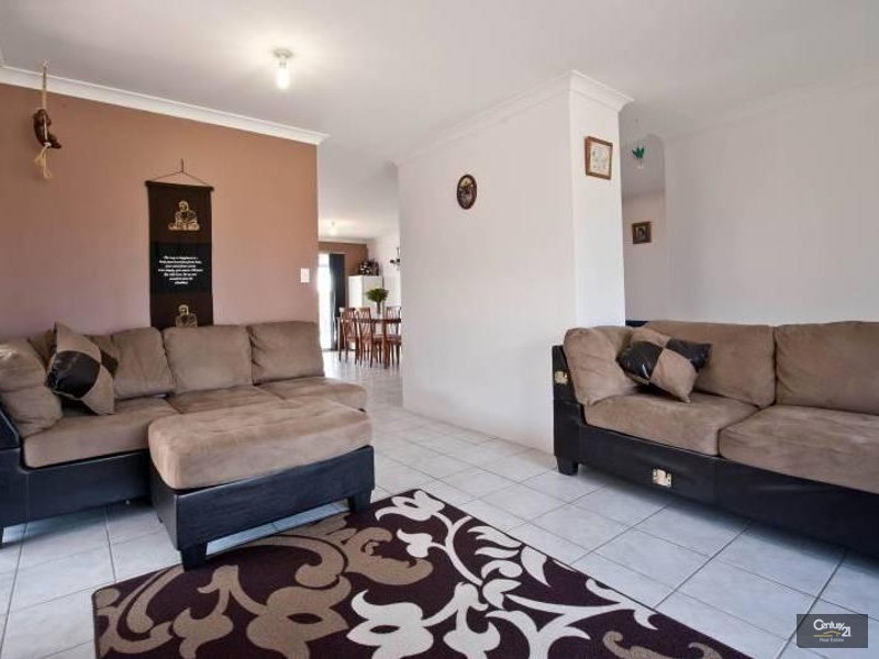 4 Mayne Way, Merriwa WA 6030