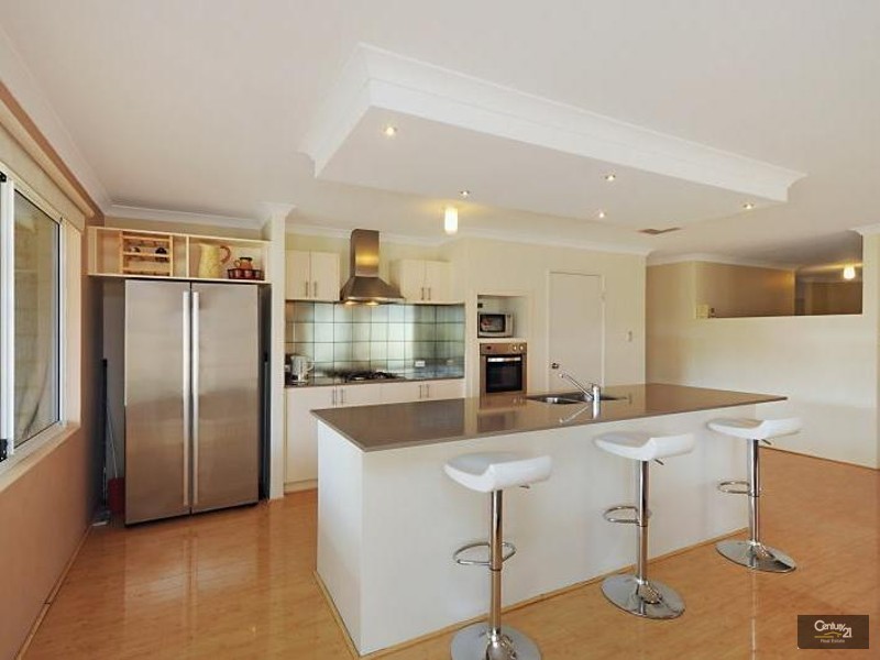 16 Henson Way, Clarkson WA 6030