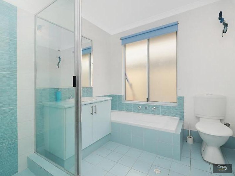 16 Henson Way, Clarkson WA 6030