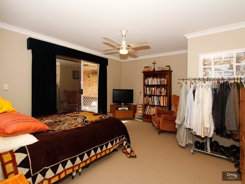 37 Cristobal Crescent, Mindarie WA 6030