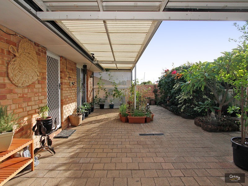 37 Cristobal Crescent, Mindarie WA 6030