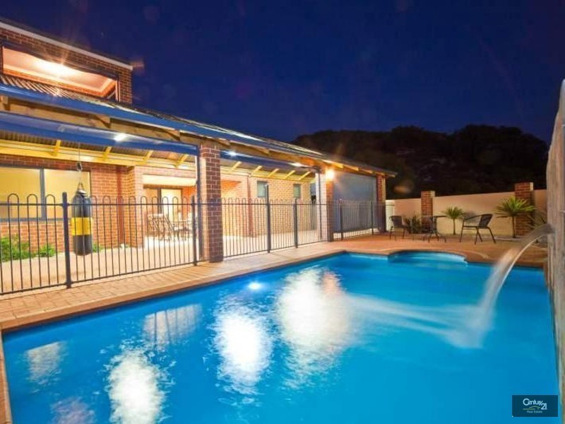 1 Flagtail Outlook, Yanchep WA 6035