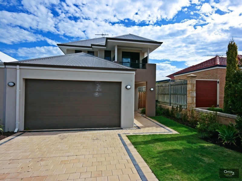 3 St Anthony Avenue, Quinns Rocks WA 6030