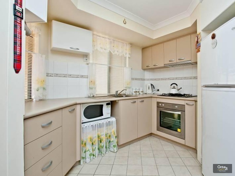 8/4 Allum Green, Merriwa WA 6030