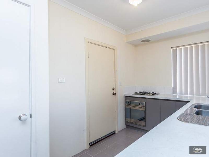 2 Ridglea Link, Clarkson WA 6030
