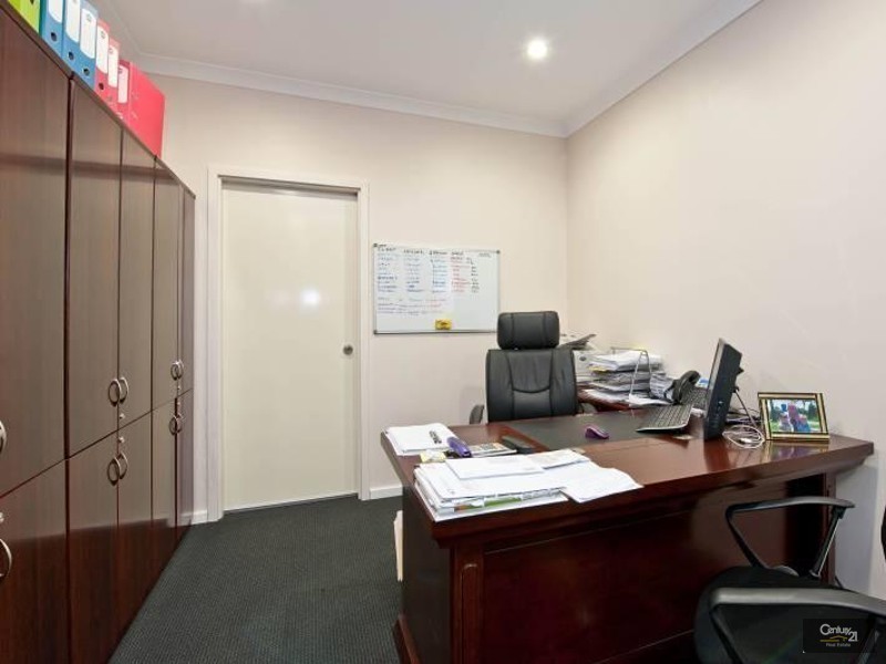 2/11 Caloundra Road, Clarkson WA 6030