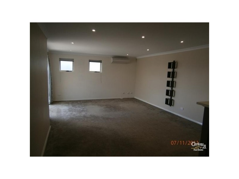 8 Tambelyn Street, Clarkson WA 6030