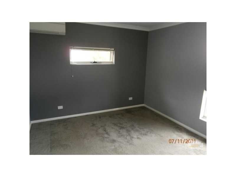 8 Tambelyn Street, Clarkson WA 6030