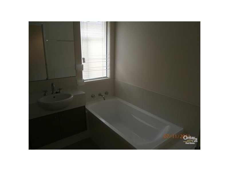 8 Tambelyn Street, Clarkson WA 6030