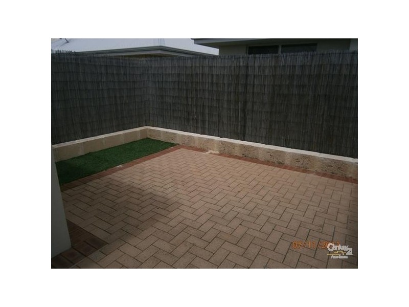 8 Tambelyn Street, Clarkson WA 6030