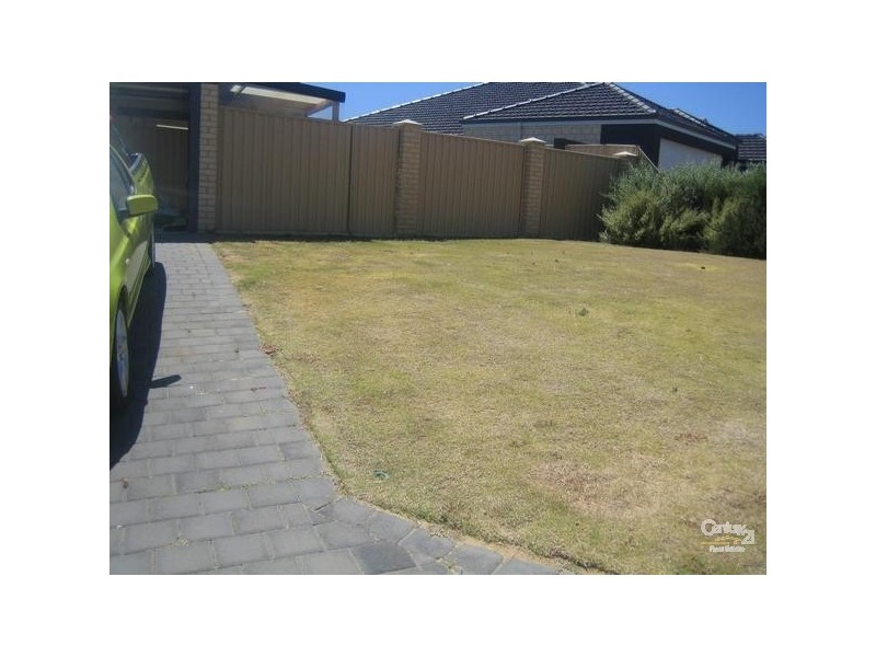 3 Saintfield Corner, Ridgewood WA 6030