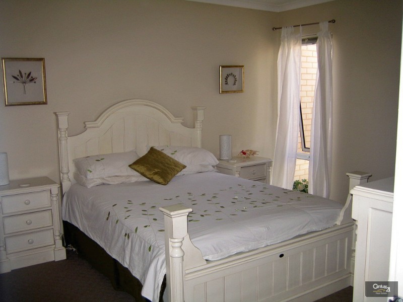 30 Gaudi Way, Clarkson WA 6030