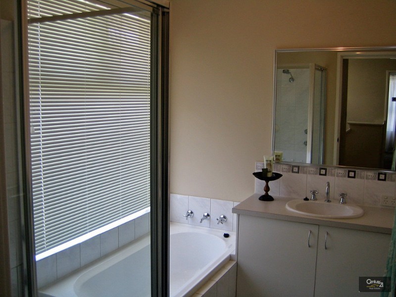 30 Gaudi Way, Clarkson WA 6030