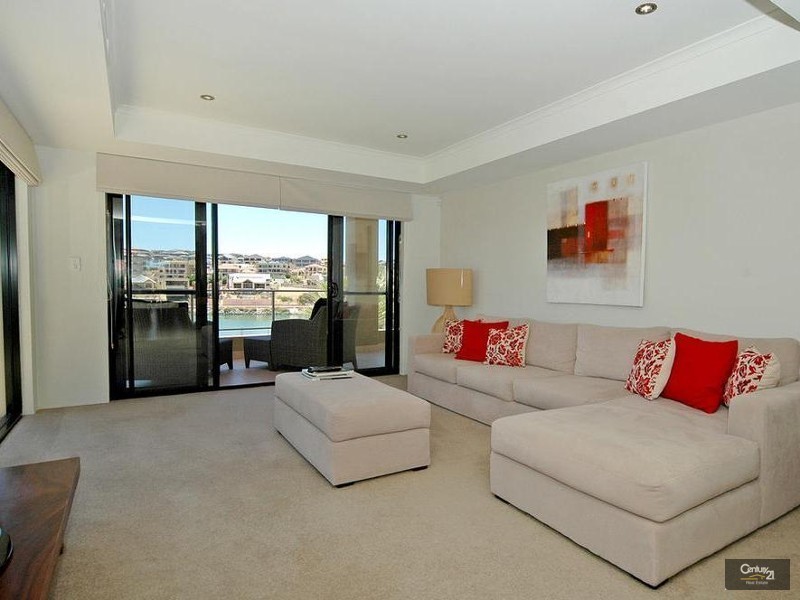 28A Clarecastle Retreat, Mindarie WA 6030