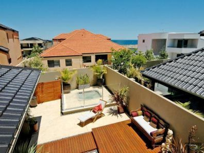 28A Clarecastle Retreat, Mindarie WA 6030