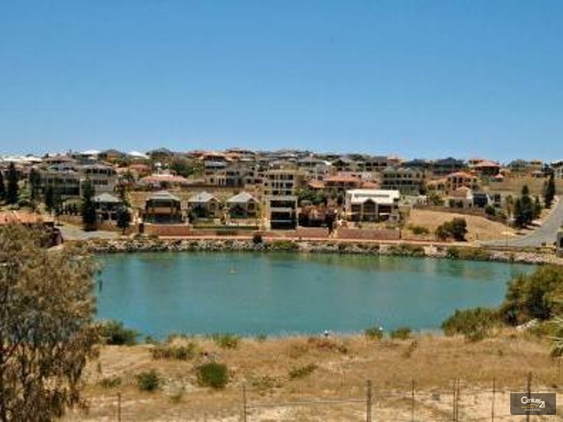 28A Clarecastle Retreat, Mindarie WA 6030